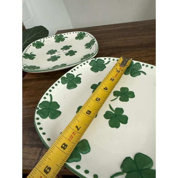 MESA two St Patrick’s Day shamrock plates - Picture 4 of 11